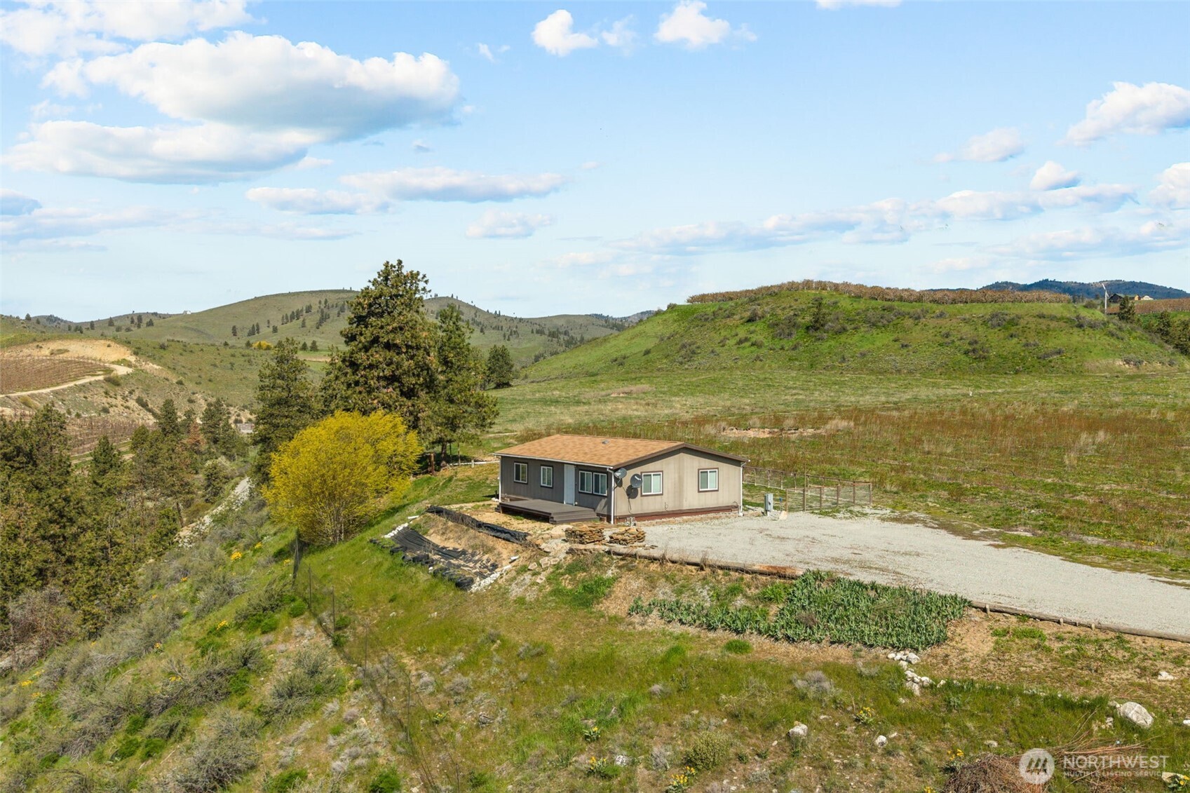 565 Boyd Loop Road Manson WA 98831