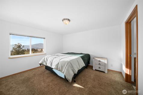 565 Boyd Loop Road Manson WA 98831
