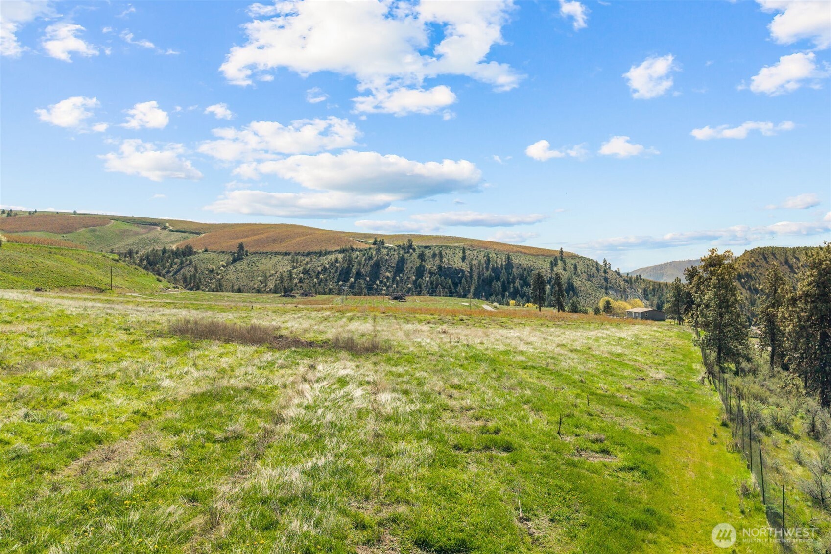 565 Boyd Loop Road Manson WA 98831