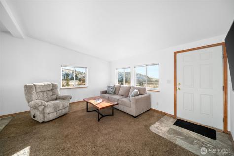 565 Boyd Loop Road Manson WA 98831