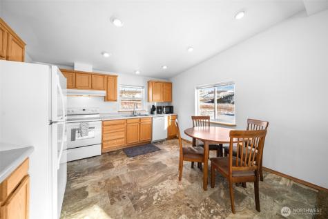 565 Boyd Loop Road Manson WA 98831
