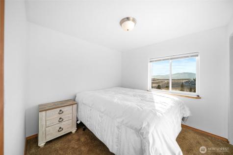 565 Boyd Loop Road Manson WA 98831