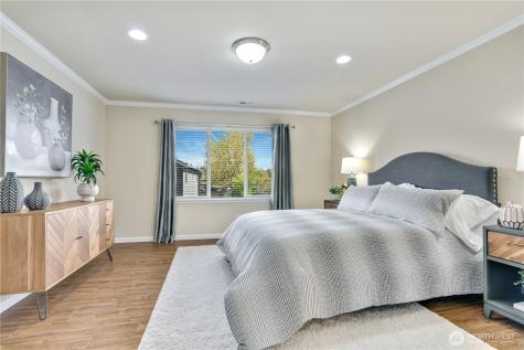 5028 40th Street NE Tacoma WA 98422