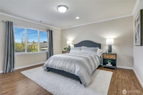 5028 40th Street NE Tacoma WA 98422
