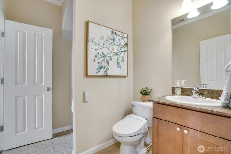 5028 40th Street NE Tacoma WA 98422