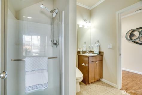 5028 40th Street NE Tacoma WA 98422