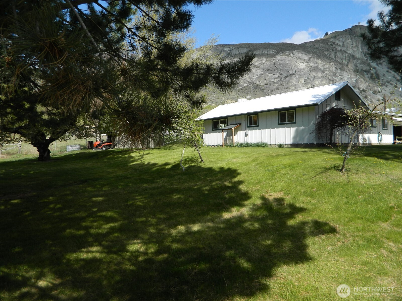 651 Highway 7 Tonasket WA 98855