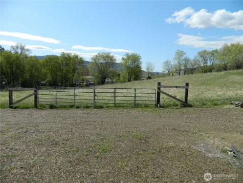 651 Highway 7 Tonasket WA 98855