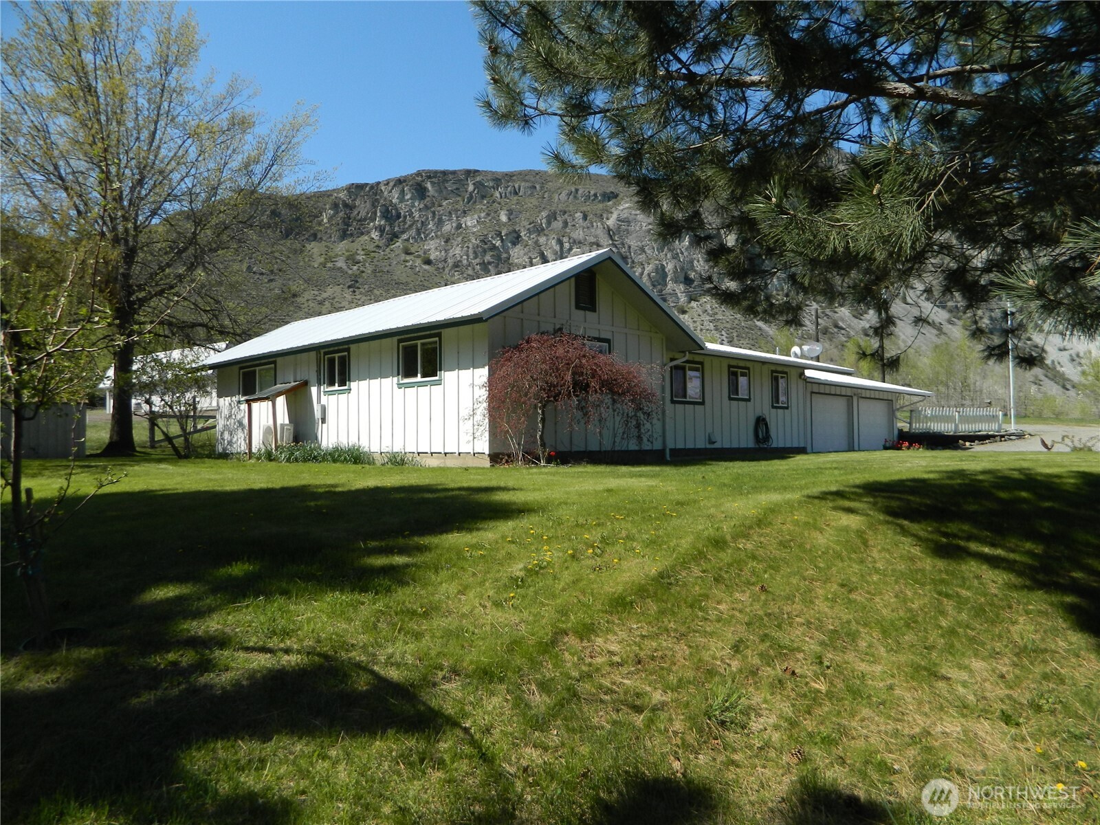 651 Highway 7 Tonasket WA 98855