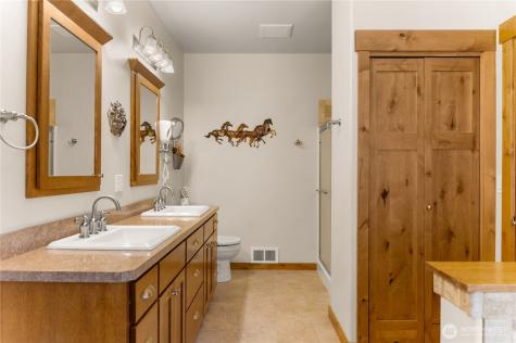 23 George Road Omak WA 98841