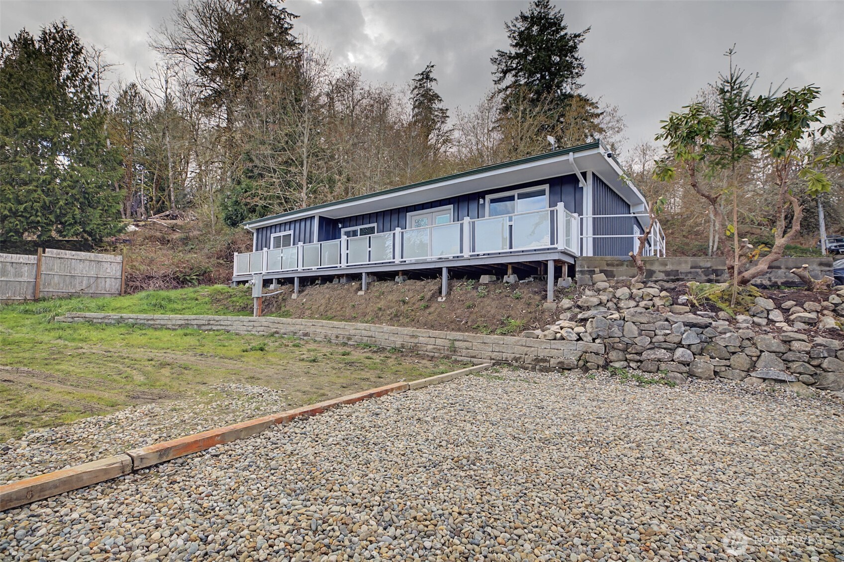 9406 Glencove Road NW Gig Harbor WA 98329