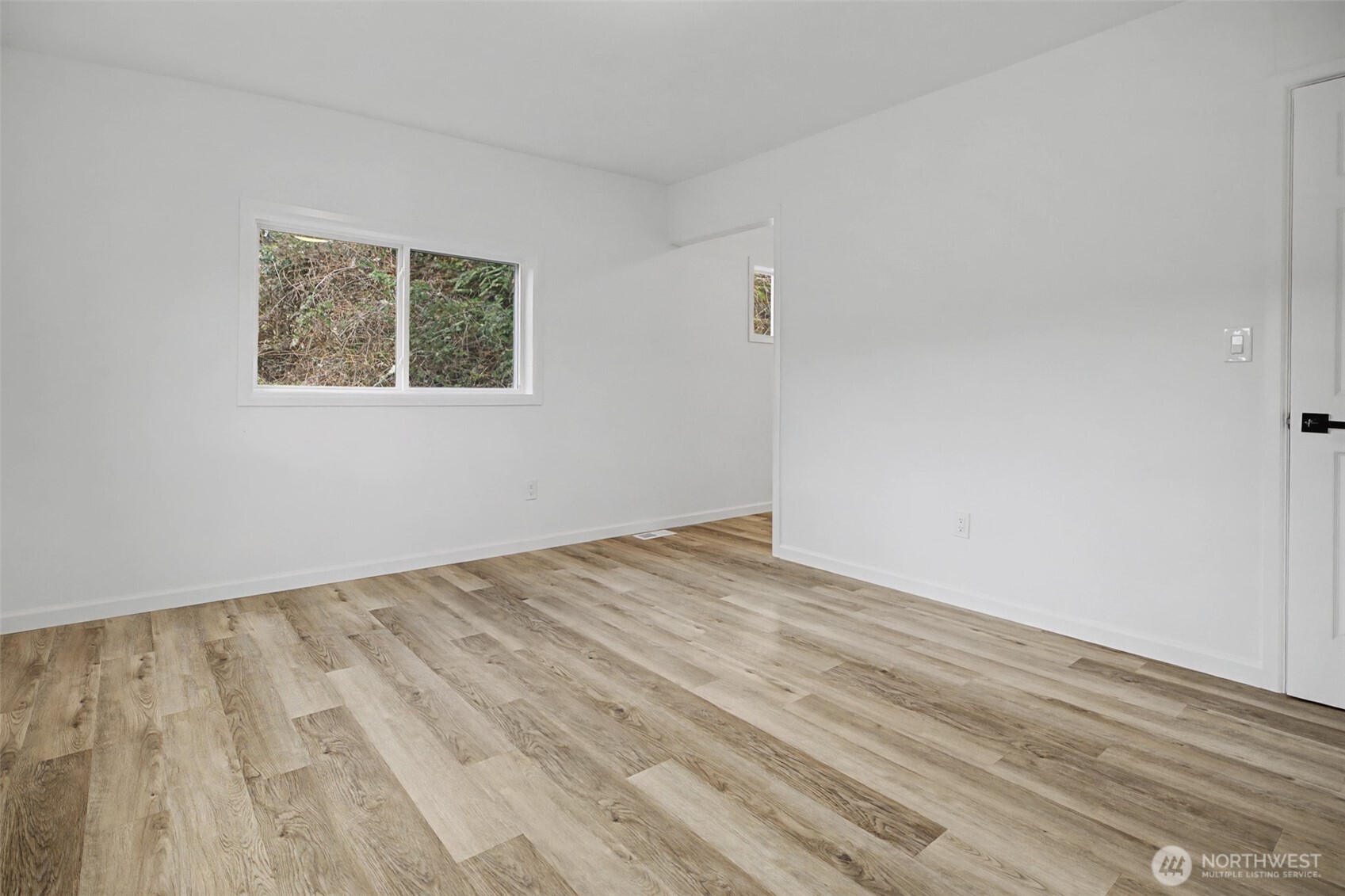 9406 Glencove Road NW Gig Harbor WA 98329