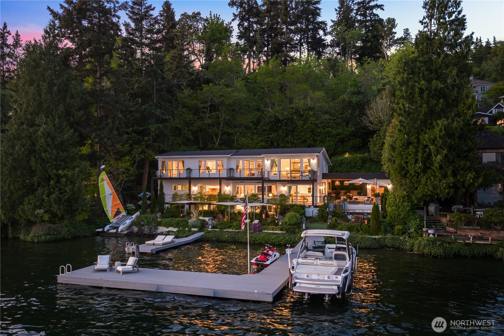 8097 W Mercer Way Mercer Island WA 98040