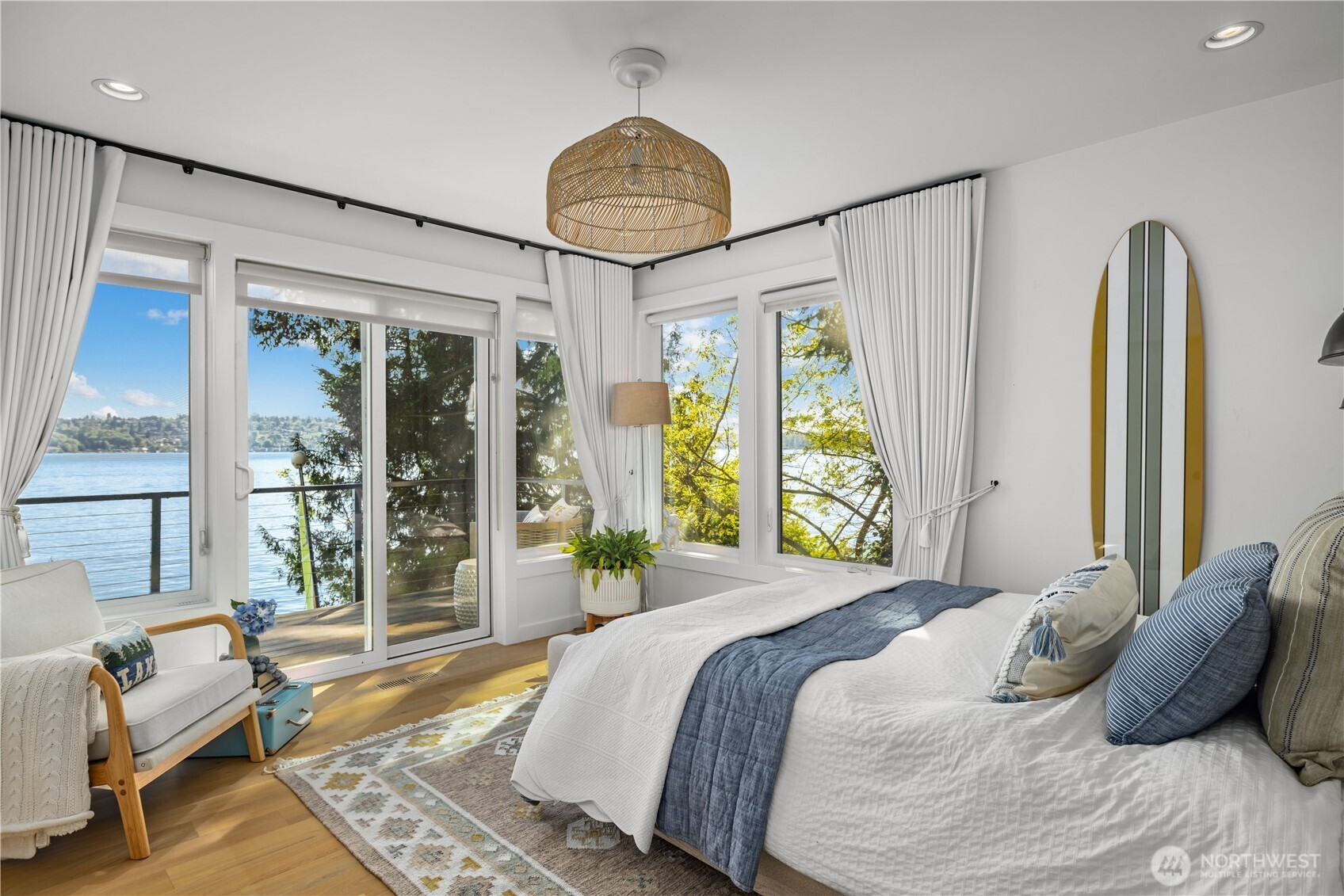 8097 W Mercer Way Mercer Island WA 98040