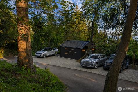 8097 W Mercer Way Mercer Island WA 98040