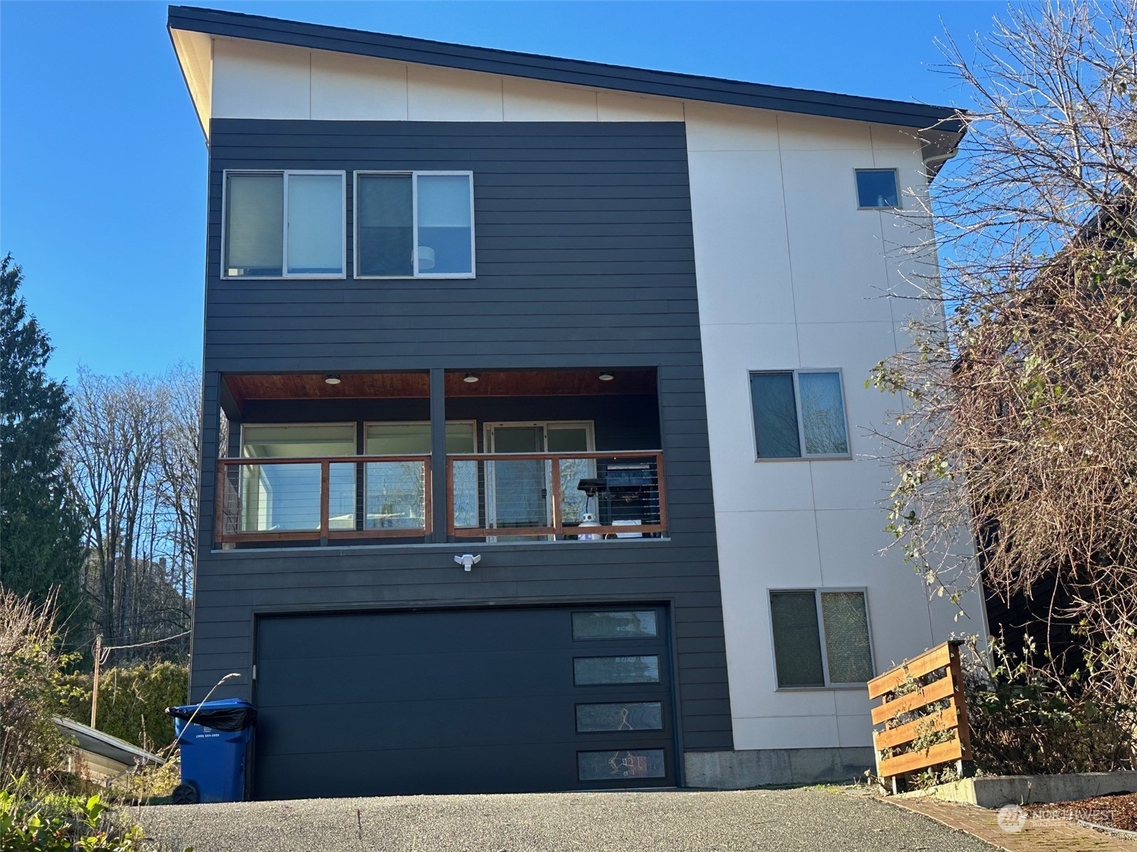 8830 41st Avenue S Seattle WA 98118