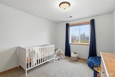 242 Adams Drive Kelso WA 98626