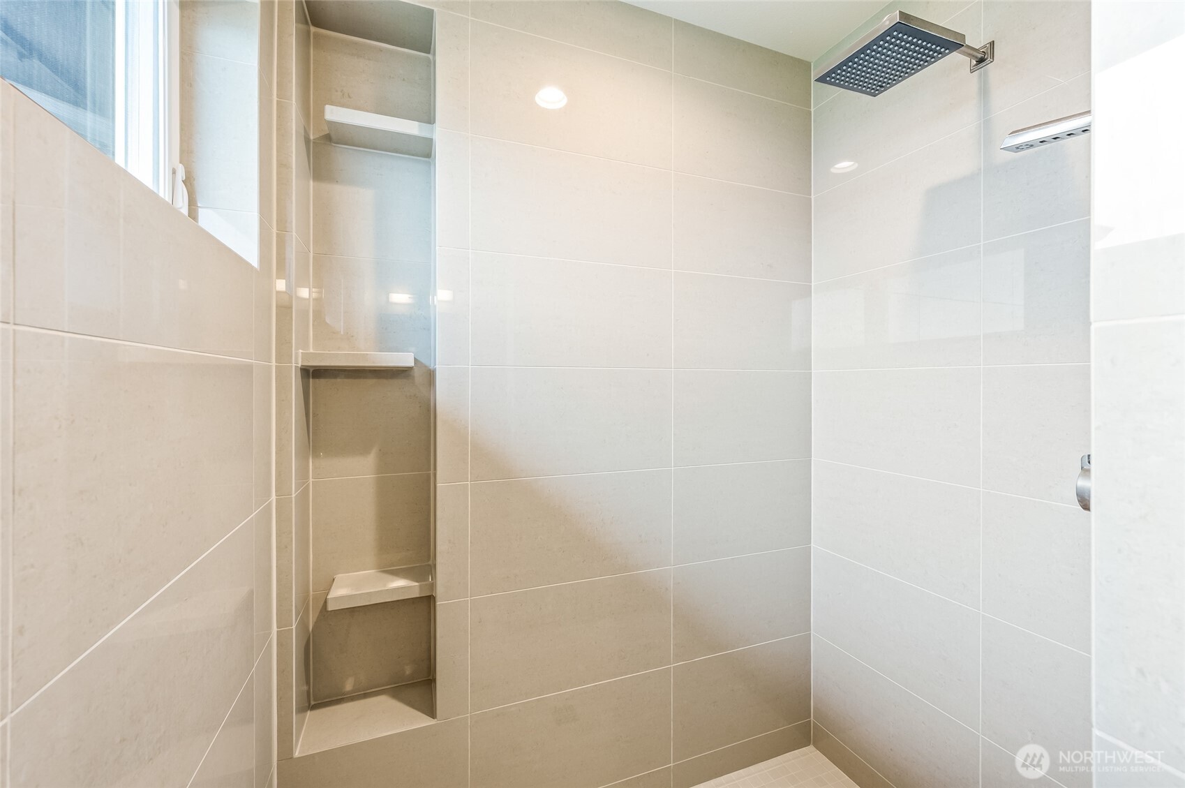 521 23rd Street NE East Wenatchee WA 98802