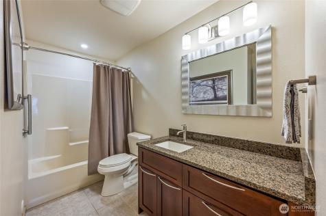 521 23rd Street NE East Wenatchee WA 98802