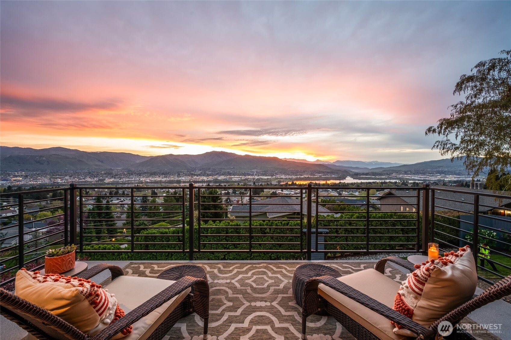 521 23rd Street NE East Wenatchee WA 98802