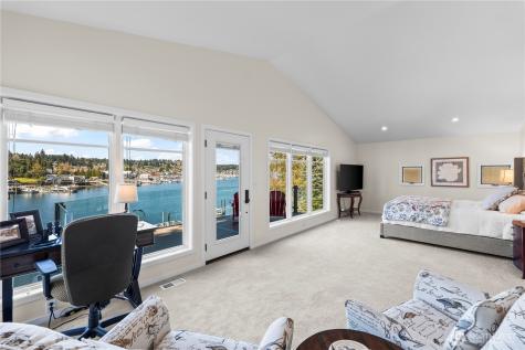 7810 Goodman Drive NW Gig Harbor WA 98332