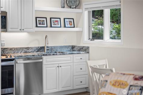 7810 Goodman Drive NW Gig Harbor WA 98332