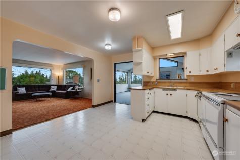 1412 Park Drive Everett WA 98203