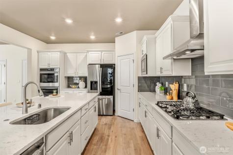 23711 43 Drive SE Bothell WA 98021