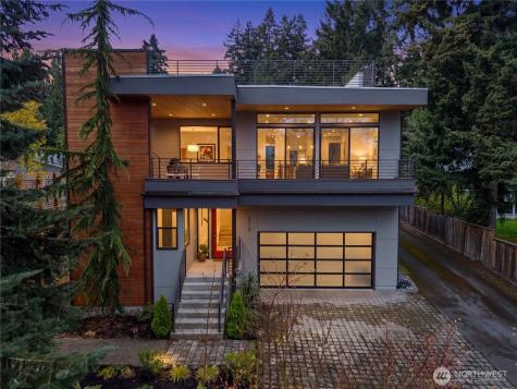 9719 Lake Shore Boulevard NE Seattle WA 98115