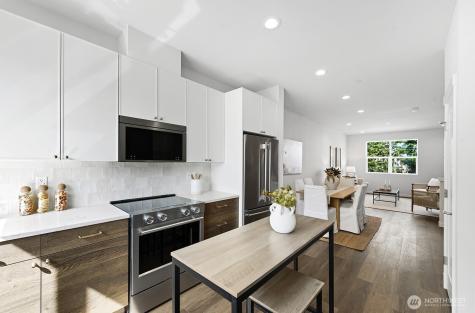 761 7th Avenue NW Issaquah WA 98027
