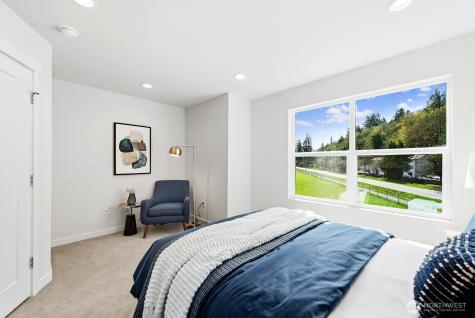 761 7th Avenue NW Issaquah WA 98027