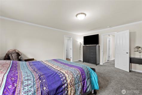 7913 152nd Street Ct E Puyallup WA 98375