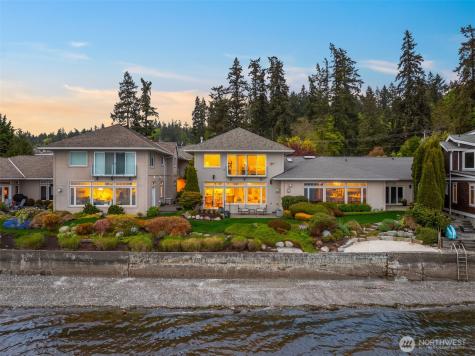 4475 Pleasant Beach Drive NE Bainbridge Island WA 98110