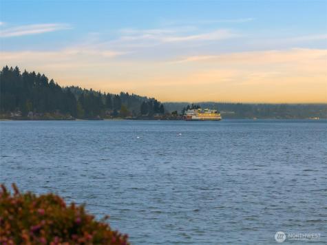 4475 Pleasant Beach Drive NE Bainbridge Island WA 98110