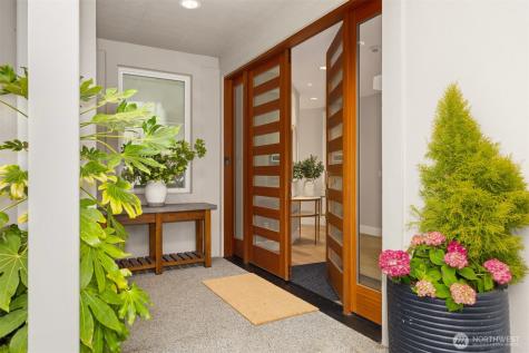4475 Pleasant Beach Drive NE Bainbridge Island WA 98110