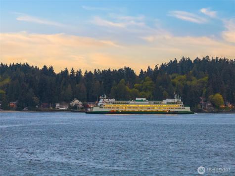 4475 Pleasant Beach Drive NE Bainbridge Island WA 98110