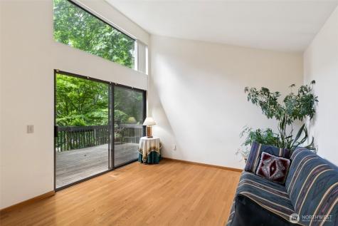 5019 E Mercer Way Mercer Island WA 98040