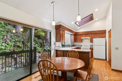 5019 E Mercer Way Mercer Island WA 98040