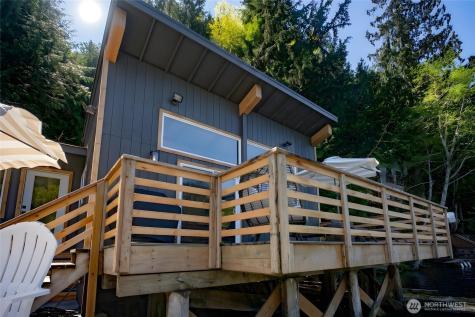 570 S Shore Road Port Angeles WA 98363