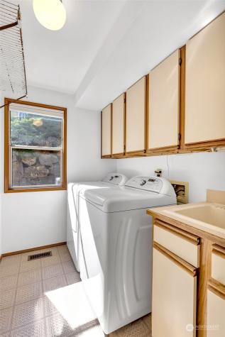 400 Indigo Place Nw Issaquah WA 98027