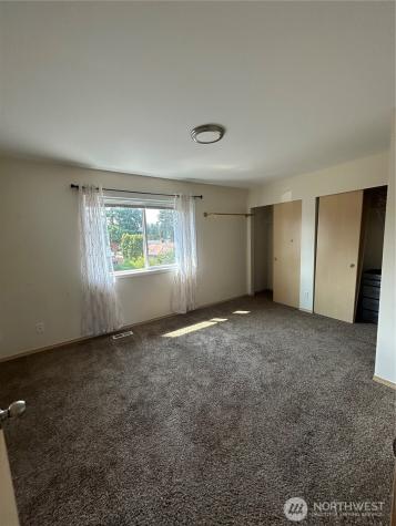 8806 47th Drive NE Marysville WA 98270