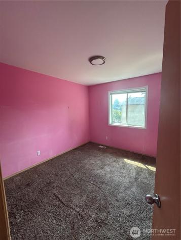 8806 47th Drive NE Marysville WA 98270