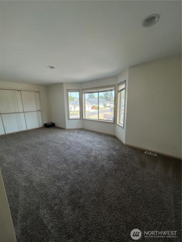 8806 47th Drive NE Marysville WA 98270