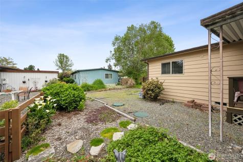 2827 34th Avenue Court E Tacoma WA 98443