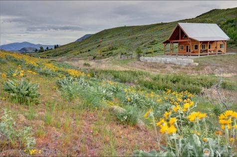 21 Grouse Hollow Lane Twisp WA 98856
