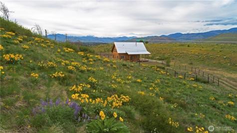 21 Grouse Hollow Lane Twisp WA 98856