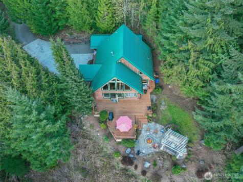 6323 N Lake Cushman Road Hoodsport WA 98548
