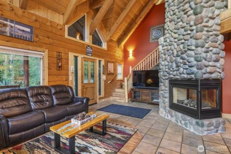 6323 N Lake Cushman Road Hoodsport WA 98548