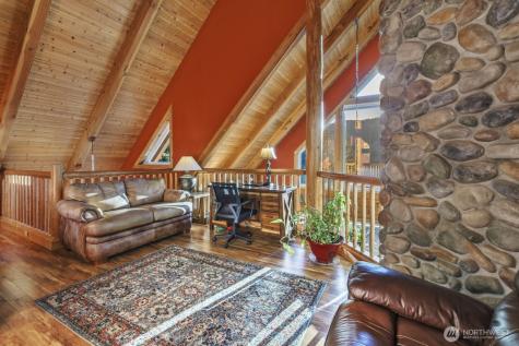 6323 N Lake Cushman Road Hoodsport WA 98548