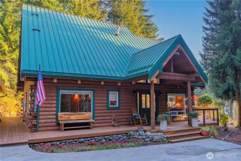6323 N Lake Cushman Road Hoodsport WA 98548